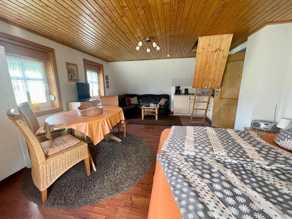 Ferienwohnung Zum Heuschober ブルク エクステリア 写真