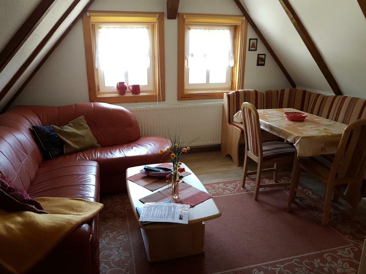 Ferienwohnung Zum Heuschober ブルク エクステリア 写真